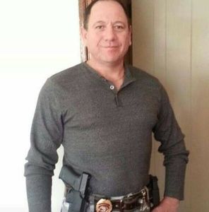 Meet your Posher, Manolo